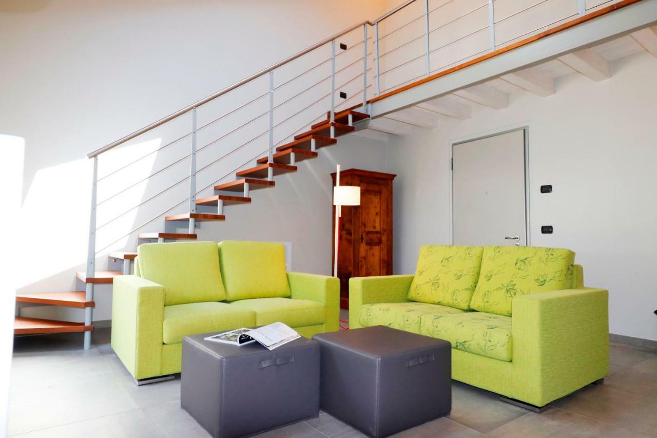 Castelli Delux Apartment Menaggio Bagian luar foto