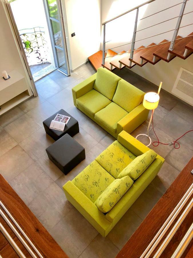 Castelli Delux Apartment Menaggio Bagian luar foto