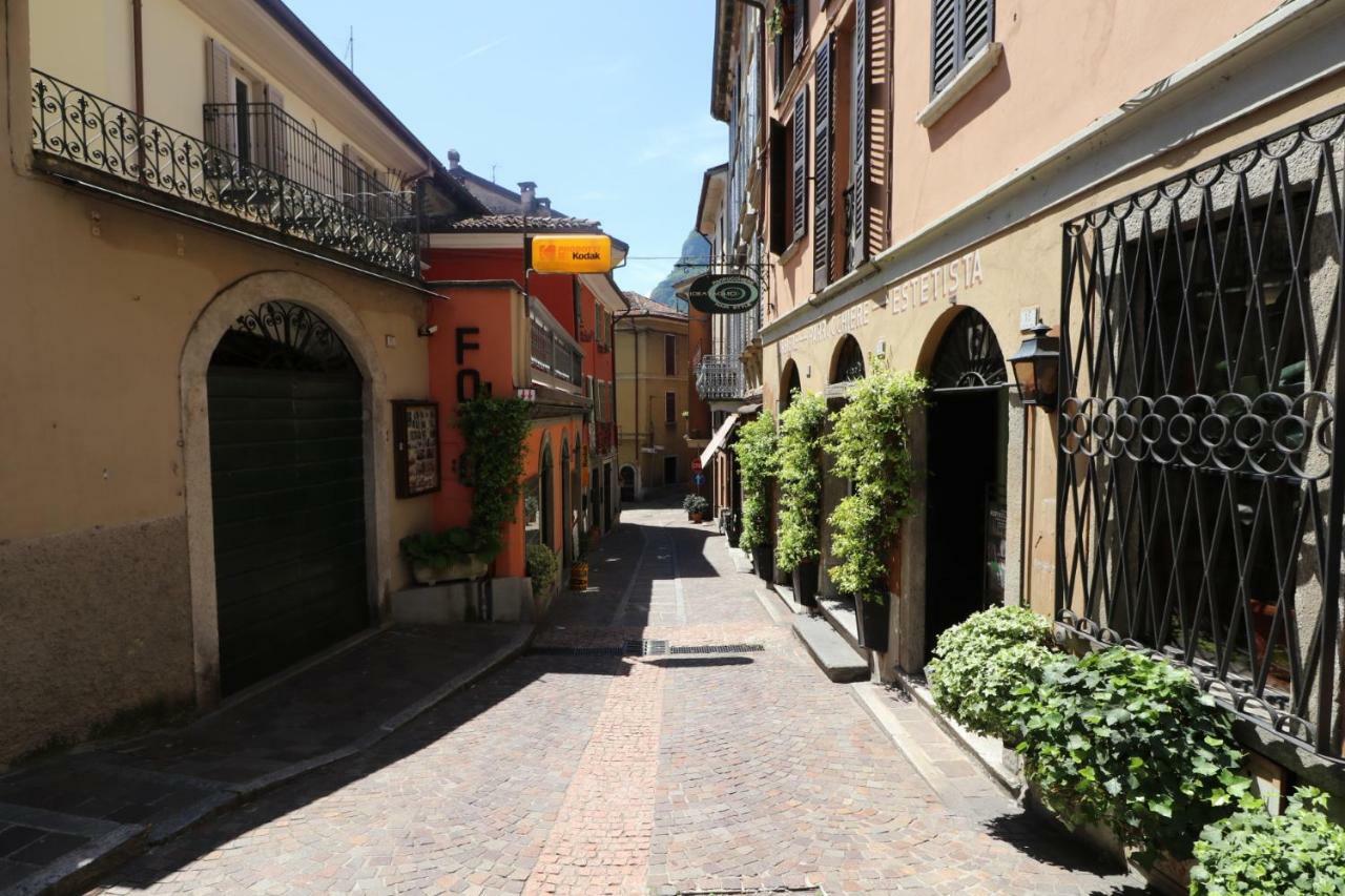 Castelli Delux Apartment Menaggio Bagian luar foto