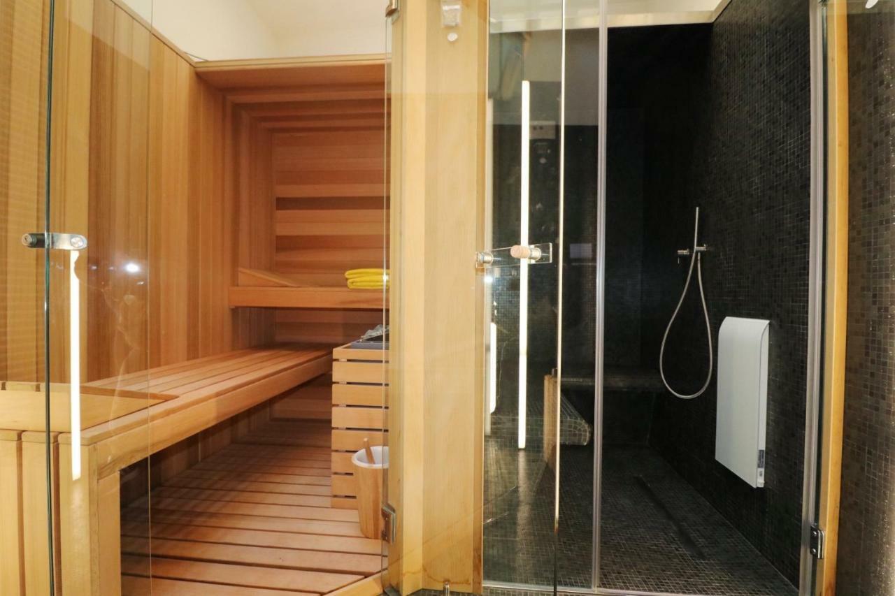 Castelli Delux Apartment Menaggio Bagian luar foto